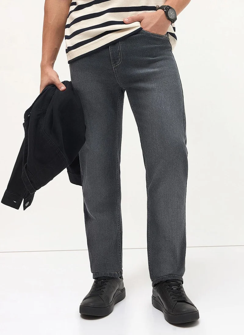 أوربانو فاشن Urbano Fashion Men's Dark Grey Straight Fit Washed Denim Jeans Stretchable